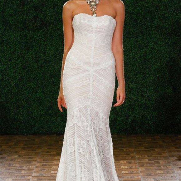 WToo Lace Bridal Gown